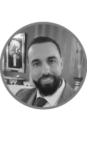 Sabir L., architecte DESA HMONP, directeur Infinity Architecture